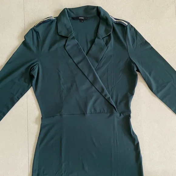 Vero Moda Sheath Dress with Notched Lapels (Dark Green) - Picture 13 of 15